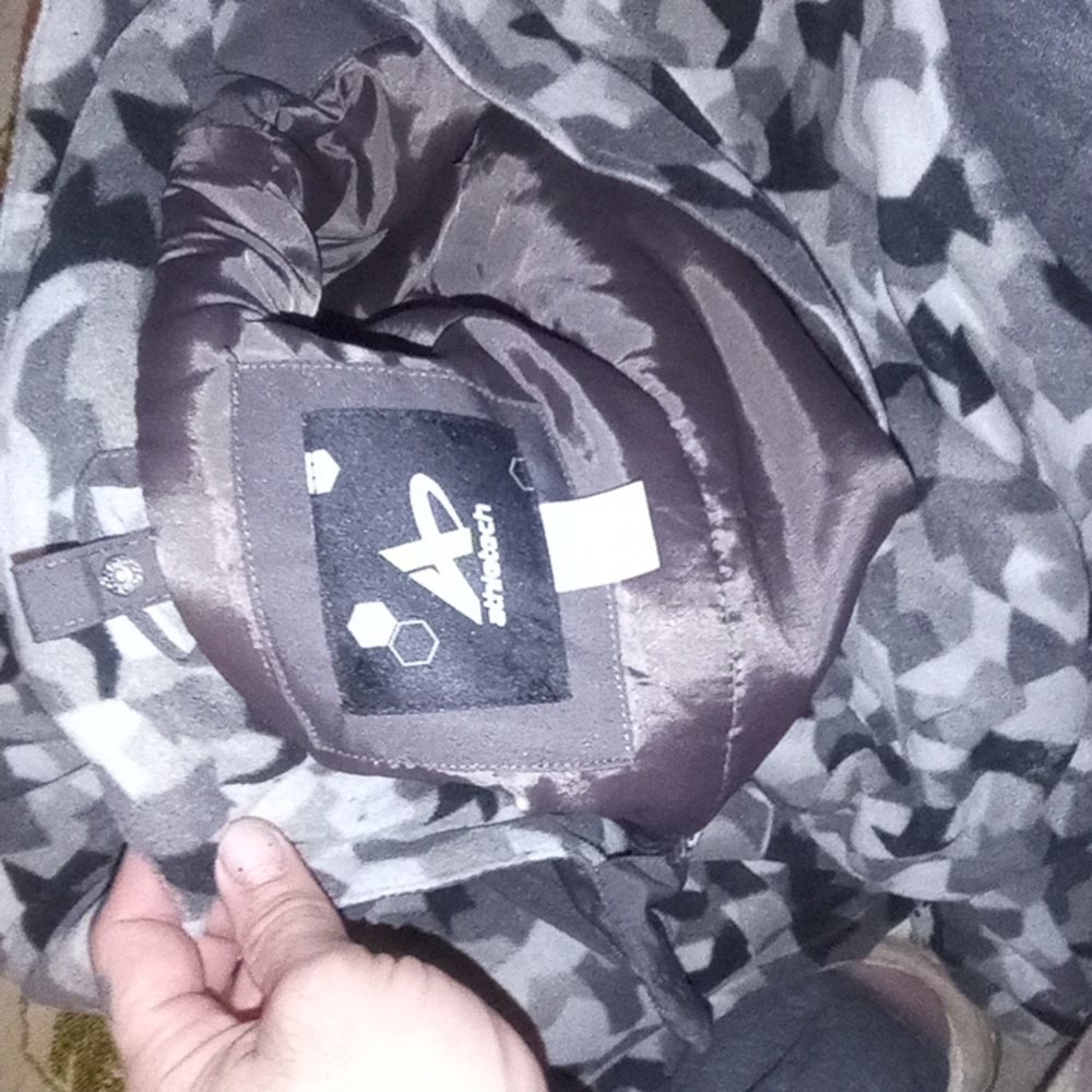 Coat - Picture 2 of 3